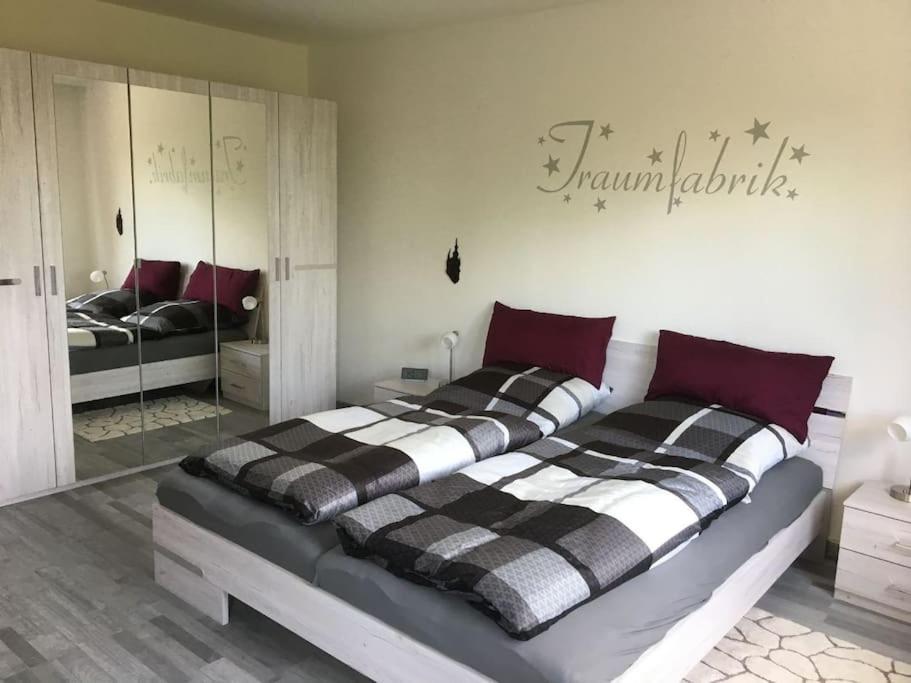 Ferienwohnung Filli Mit Sauna Und Pool Im Haus Prien am Chiemsee Eksteriør billede